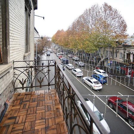 City Lux Hotel Тбилиси Екстериор снимка