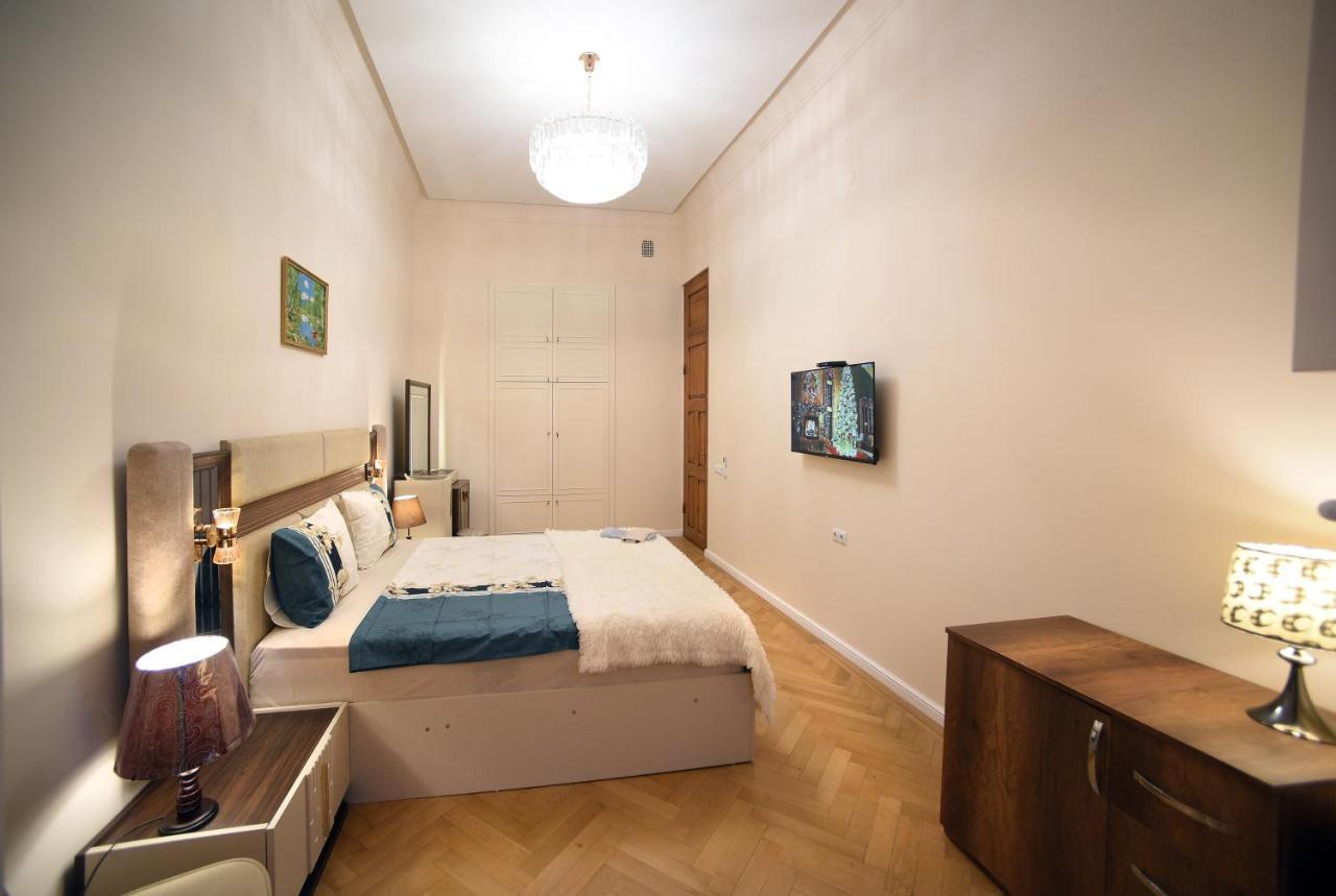 City Lux Hotel Тбилиси Екстериор снимка