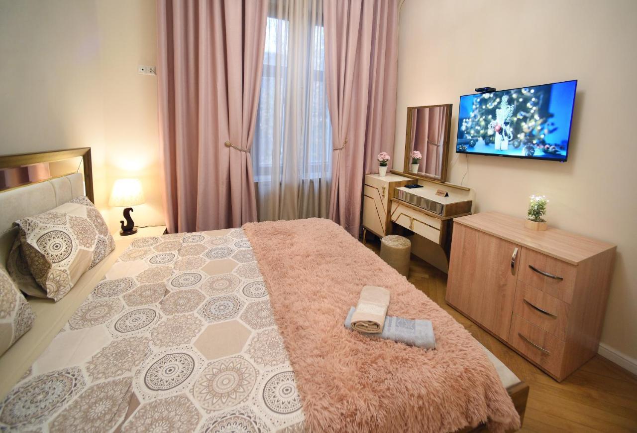City Lux Hotel Тбилиси Екстериор снимка